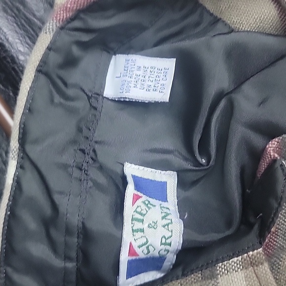 Sutter & Grand flannel men's size Large in Red, grey and black. OPEN TO OFFERS - Picture 9 of 10